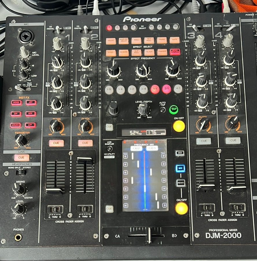 DJM2000, Enlèvement, Utilisé