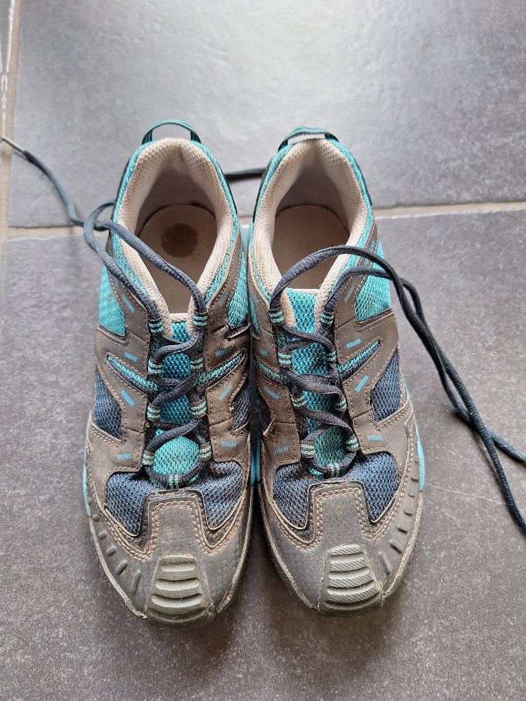 Blauwe sportschoenen/wandelschoenen van het merk Quechua, Gebruikt, Quechua, Sportschoenen, Ophalen of Verzenden