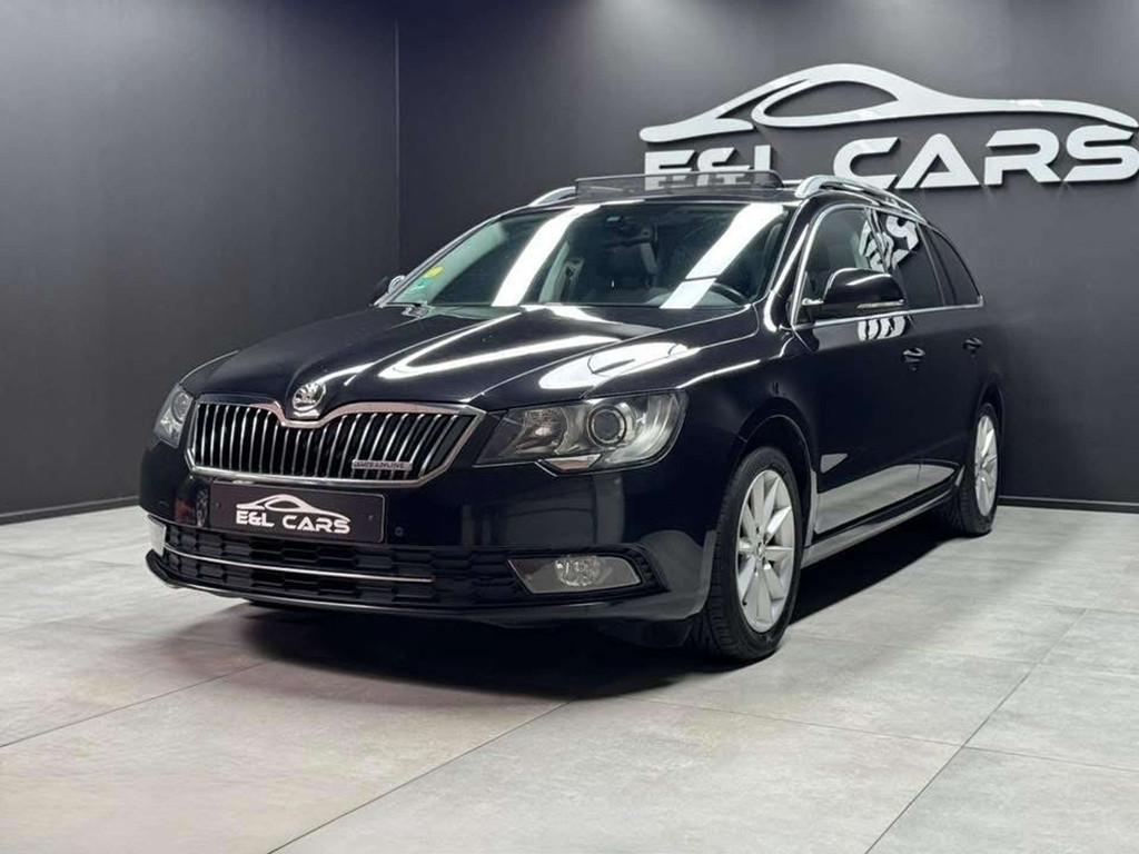 Skoda Superb Superb SW 1.6 CR TDi GreenLine *12 mois de gara, Auto's, Euro 5, Gebruikt, 4 cilinders, Zwart