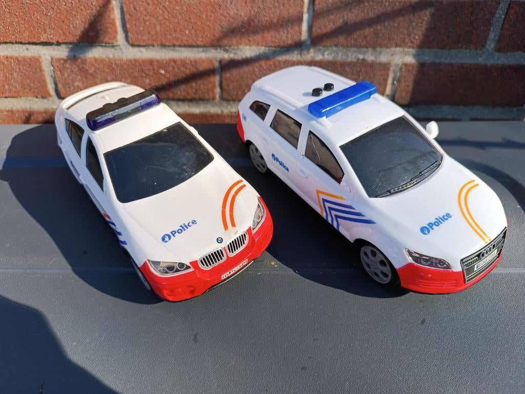 Voiture de police, Ophalen
