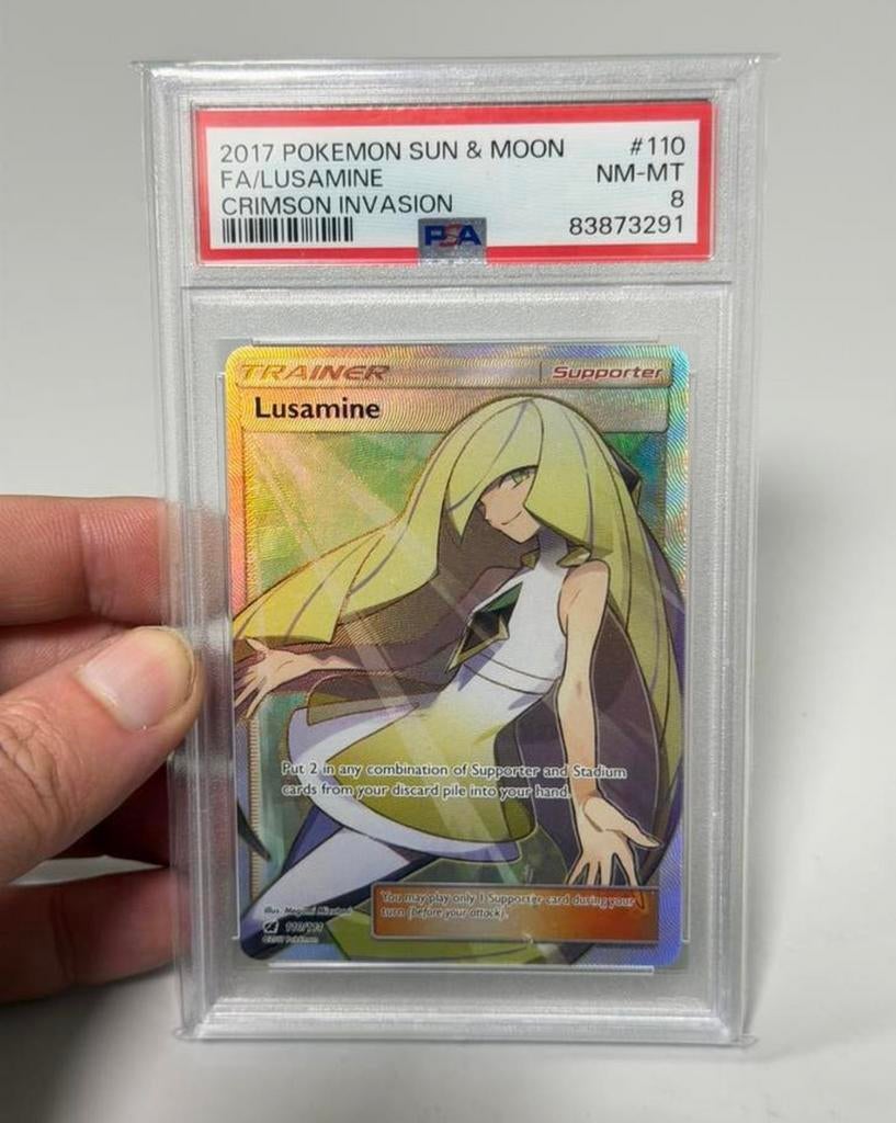 2017 Pokémon Sun Moon Crimson Invasion Lusamine - PSA 8, Hobby en Vrije tijd, Verzamelkaartspellen | Pokémon, Zo goed als nieuw