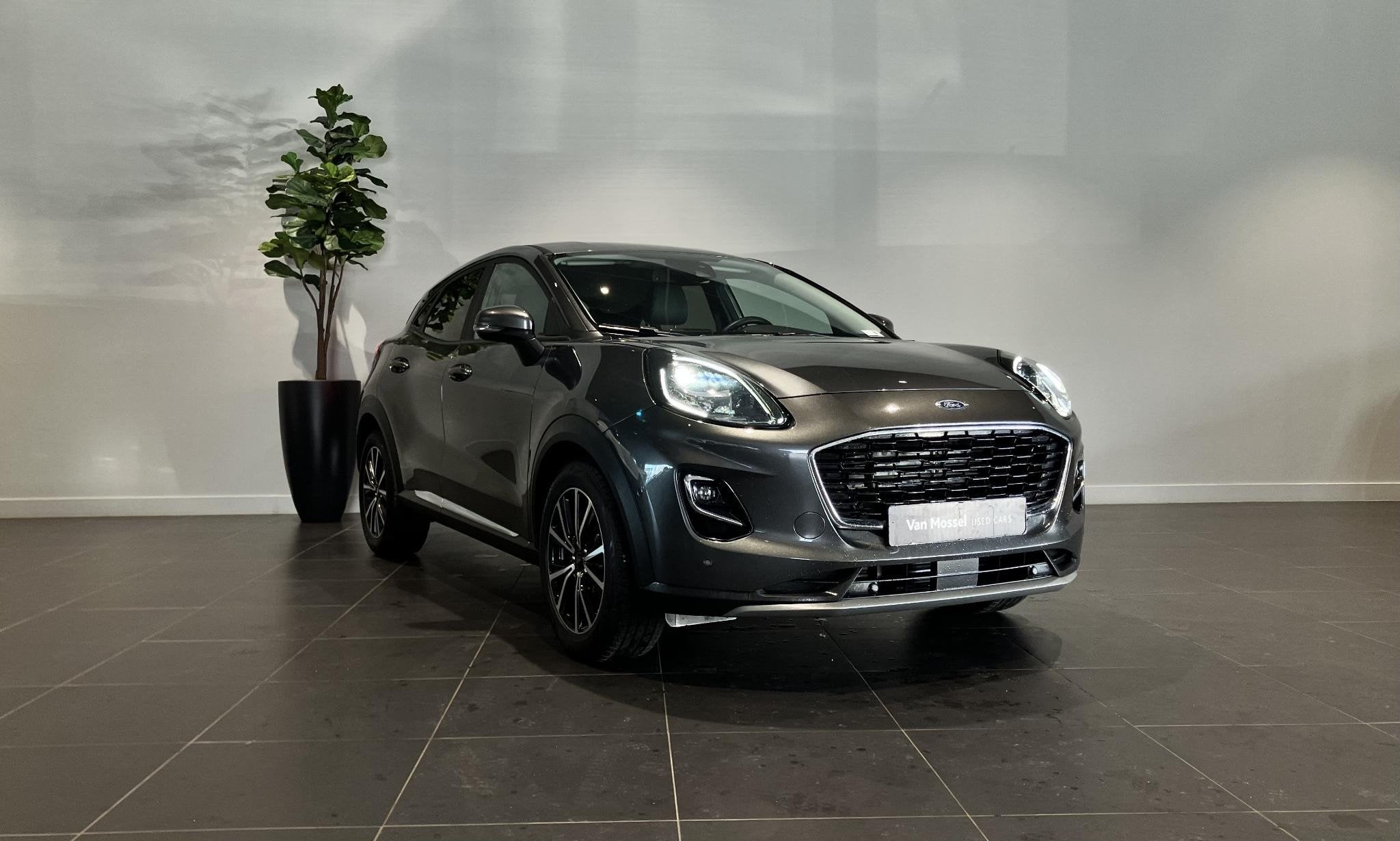 Ford Puma 1.0i Ecoboost MHEV Titanium | Winterpack | LED Cru, Autos, Ford, Argent ou Gris, Achat, Electronic Stability Program (ESP)