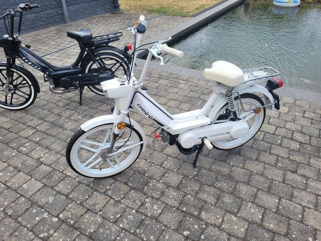 2 zeer mooi gerestaureerde camino's te koop, Ophalen, Zo goed als nieuw