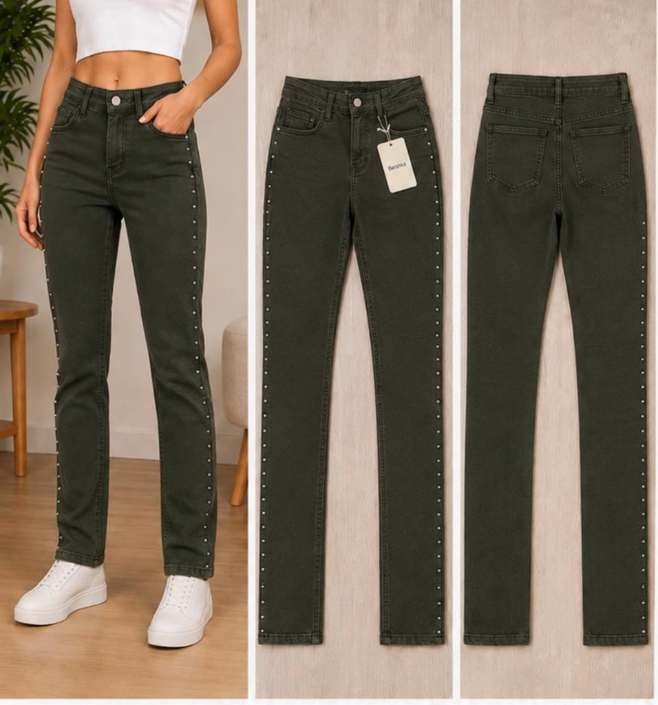 Jean bershka neuf taille 34, Kleding | Dames, Broeken en Pantalons, Ophalen of Verzenden, Zo goed als nieuw