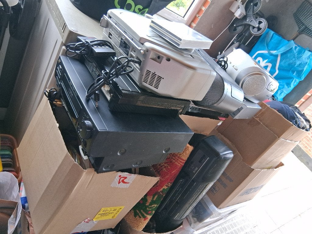 Gratis spullen, Diversen, Rommelmarktspullen, Ophalen