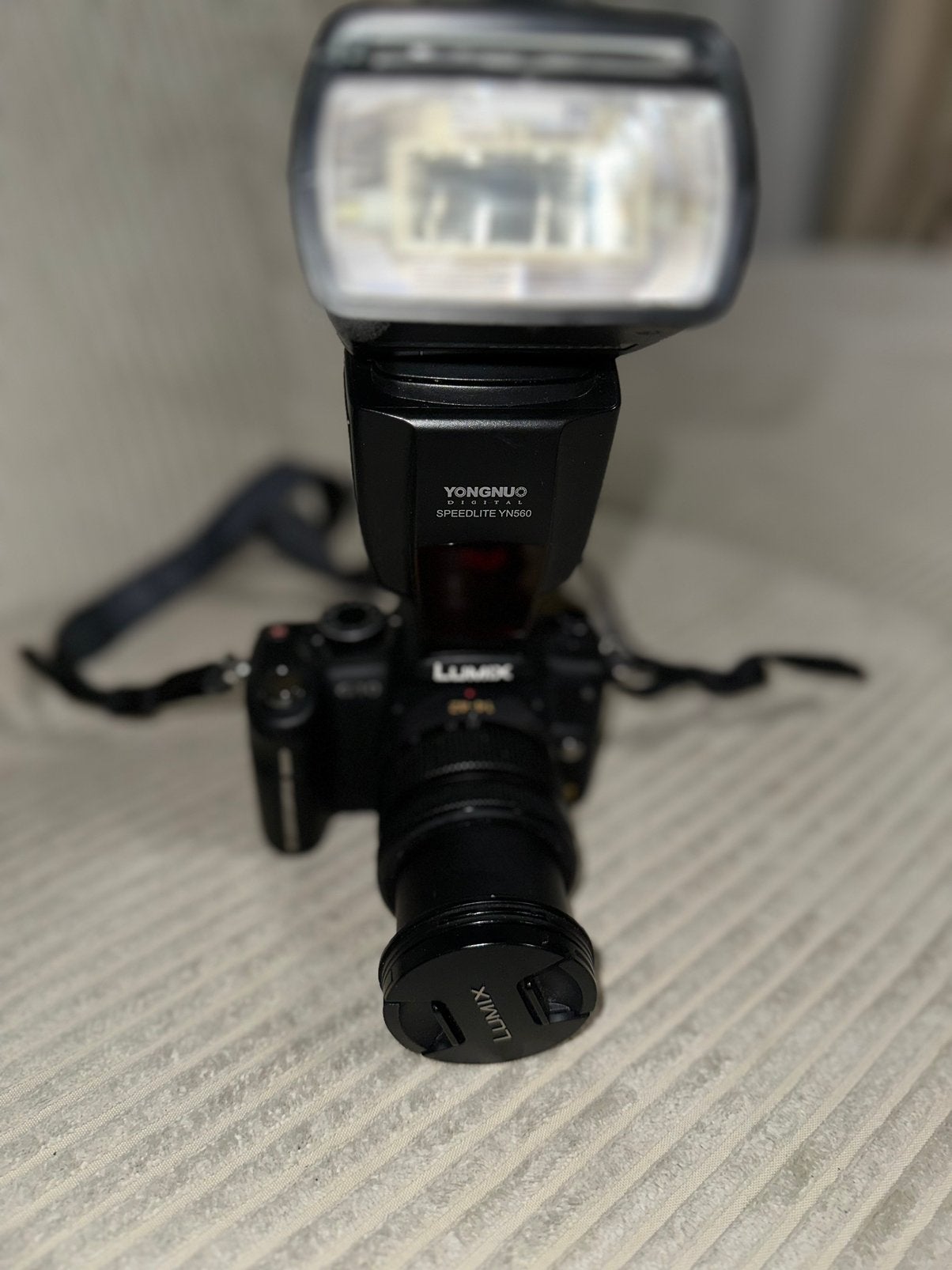 Panasonic Lumix DMC-G10 hybride, TV, Hi-fi & Vidéo, Yongnuo, Panasonic, Enlèvement, Flash externe