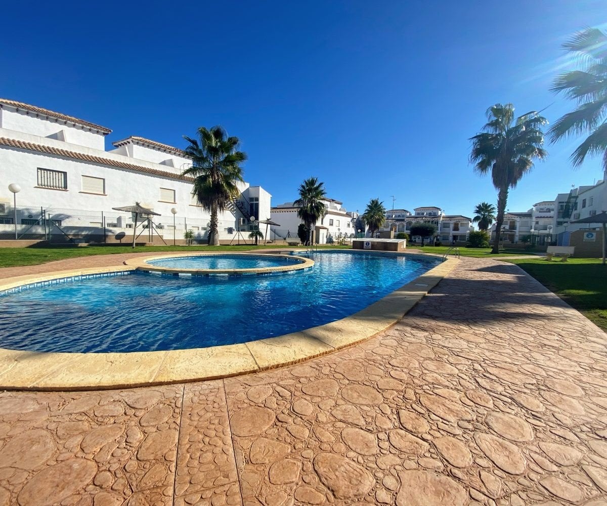 Libre du 18 juillet au 1/08 Costa Blanca suite annulation, Vacances, Maisons de vacances | Espagne, Costa Blanca, Jardin, TV, Machine à laver
