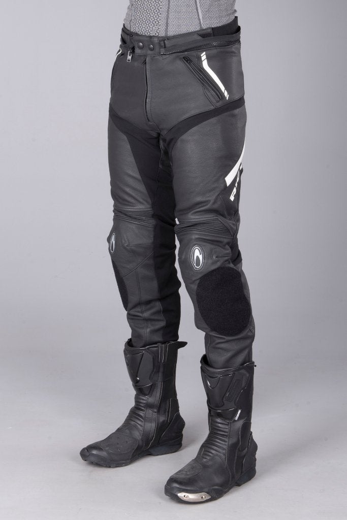 Richa leder motorbroek maat D60 / UK 42 ( jeansmaat 36), Broek | leer, Heren, Ophalen of Verzenden, Richa