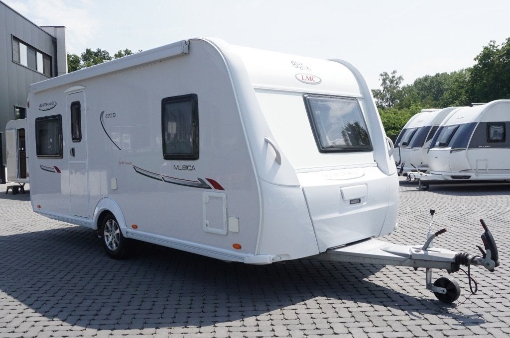 Nette 4pers.LMC met mover, airco, luifel, rondzit, frans bed, Rondzit, Frans bed, Adria, Tot en met 4