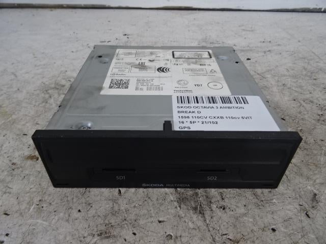 NAVIGATIE SYSTEEM Skoda Octavia Combi (5EAC) (5Q0035874B), Auto-onderdelen, Gebruikt, Mevr. I. Hauben, Skoda, Rue de l'Espoir 34 34
4030  GRIVEGNÉE, BE