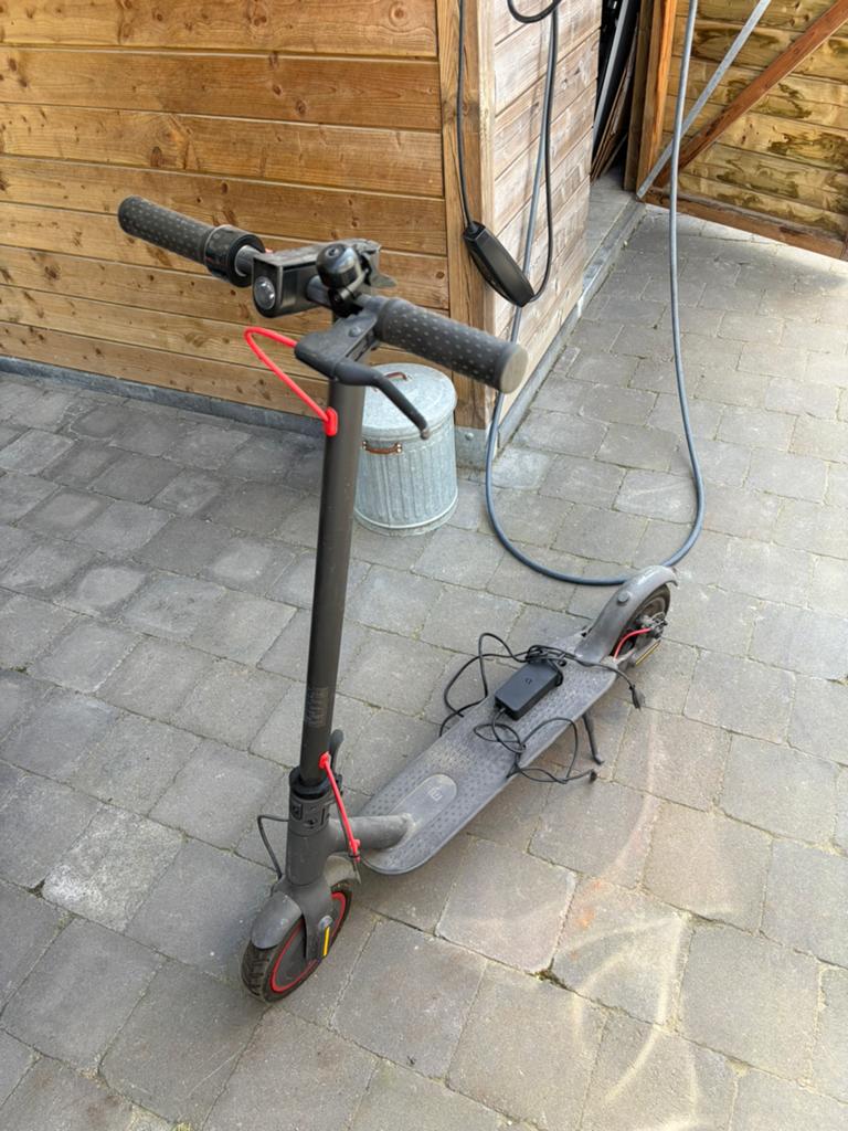 Xiaomi step, Fietsen en Brommers, Steps, Ophalen, Gebruikt, Elektrische step (E-scooter)