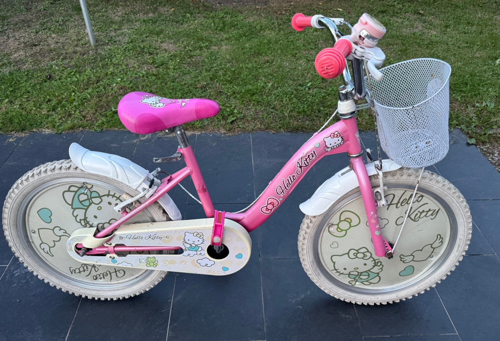 Hello Kitty Fiets Maat 20 inch, Fietsen en Brommers, Ophalen, Zo goed als nieuw, 20 inch
