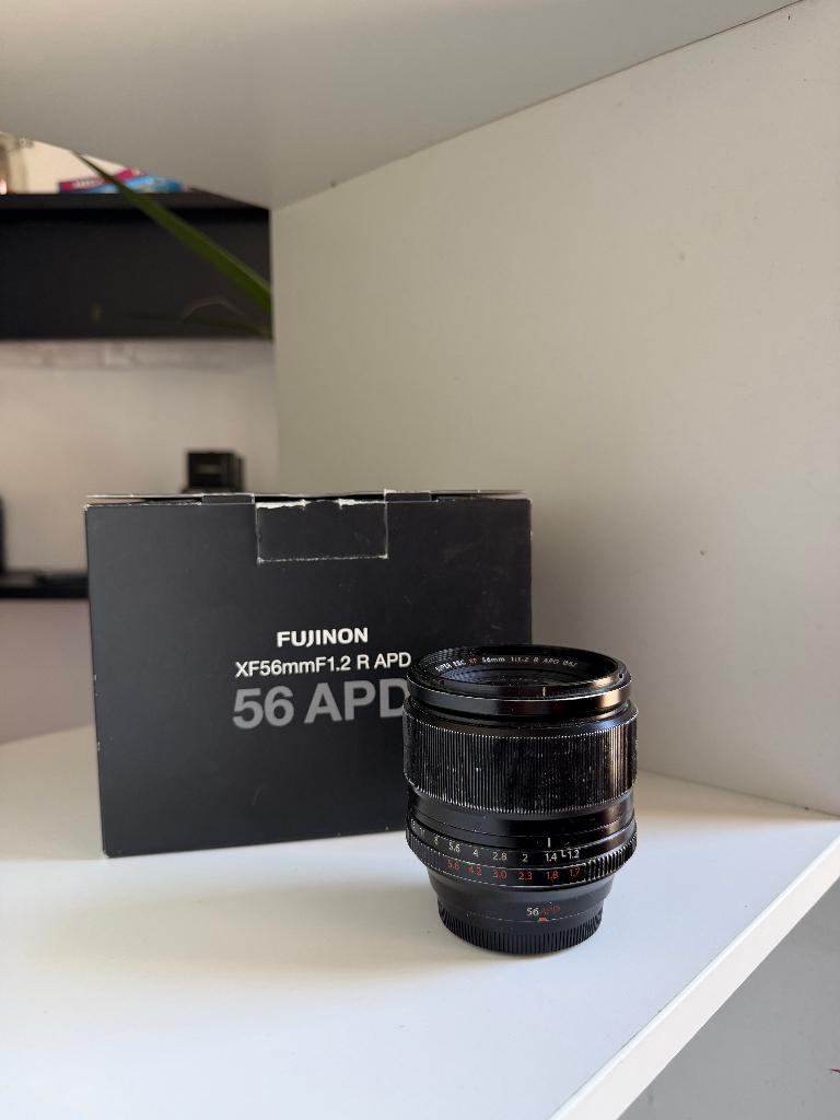 Fujifilm 56mm F1.2 R APD, Enlèvement ou Envoi, Utilisé, Lentille standard