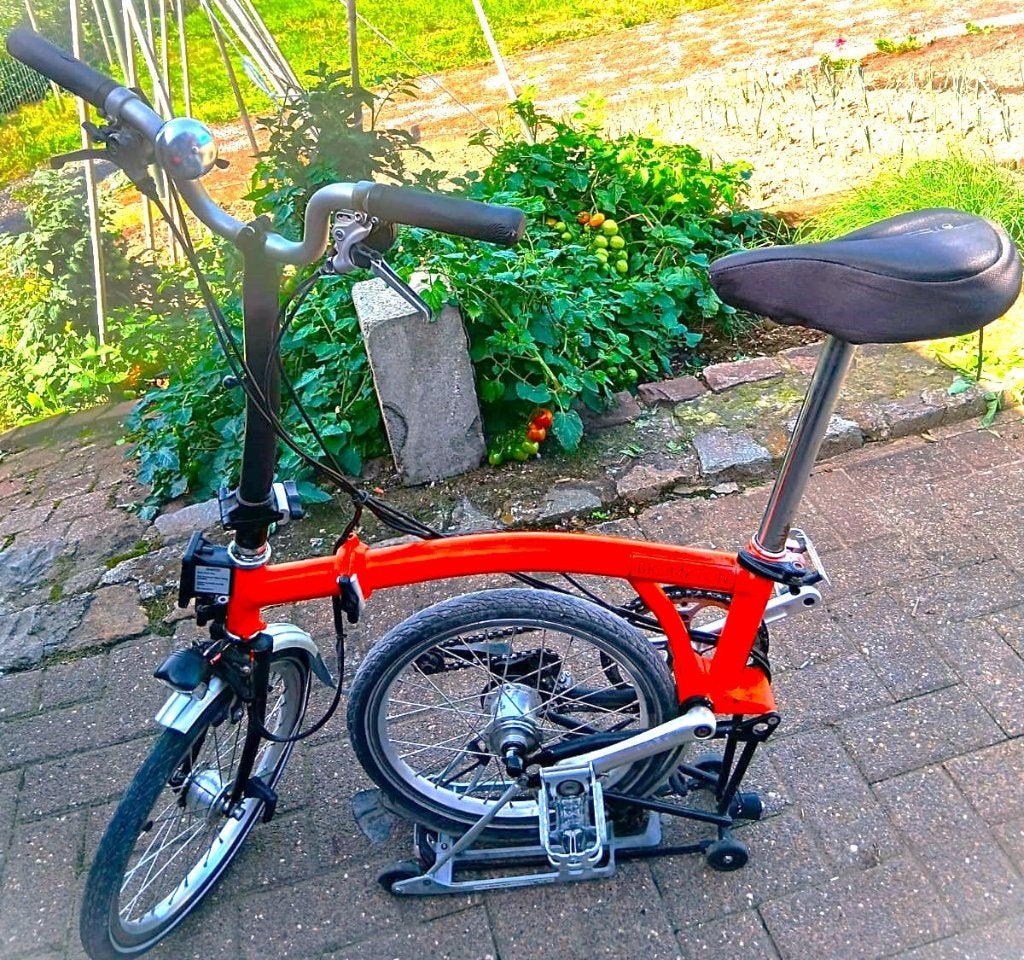 Magnifique vélo pliant Brompton orange, Vélos & Vélomoteurs, Vitesses, Frein sur jante, Comme neuf, Enlèvement