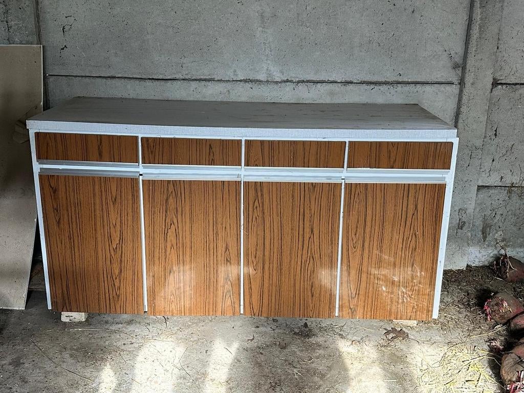 Gratis kast, Dieren en Toebehoren, Vogels | Hokken en Kooien, Ophalen