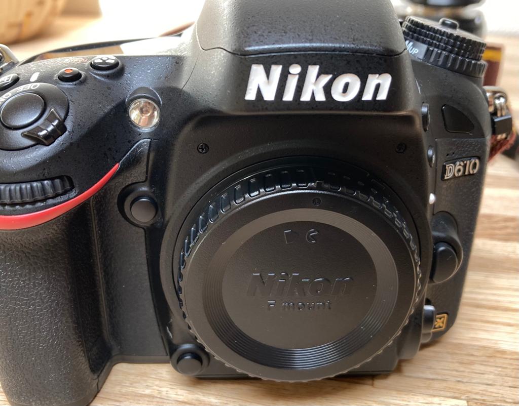 Nikon D610 body (9300 kliks), Audio, Tv en Foto, Ophalen of Verzenden, Zo goed als nieuw, Nikon