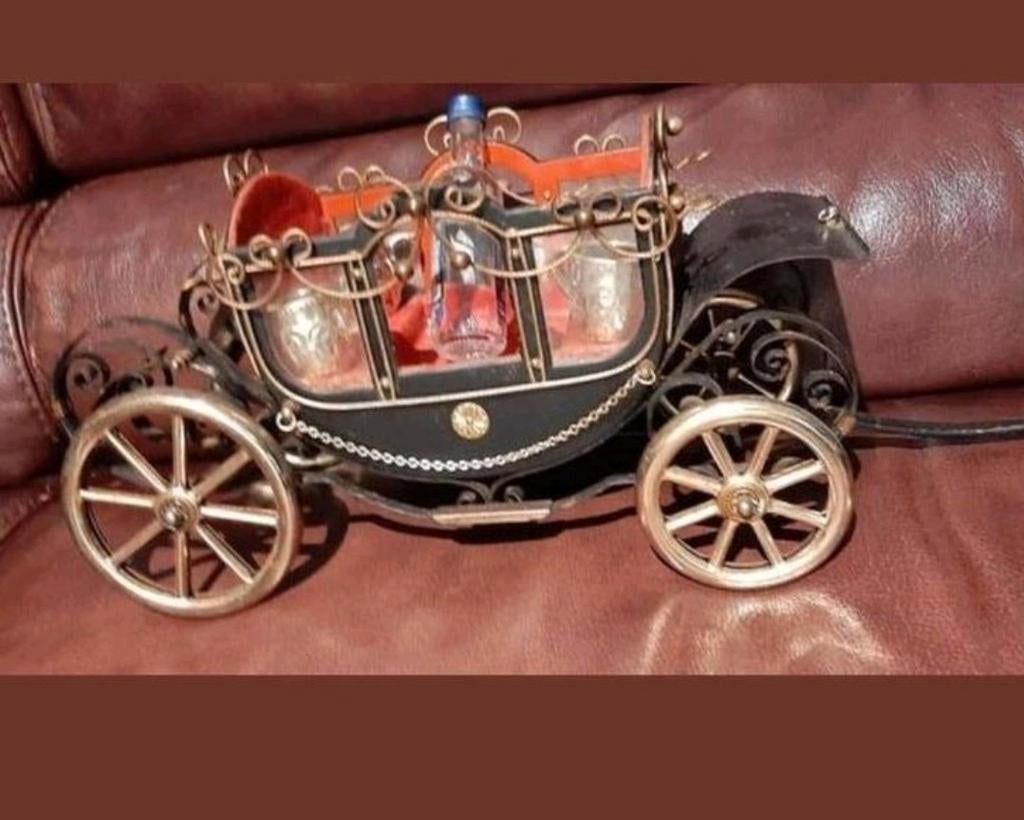 Chariot décoratif avec ensemble de boissons, fonte musicale, Enlèvement ou Envoi