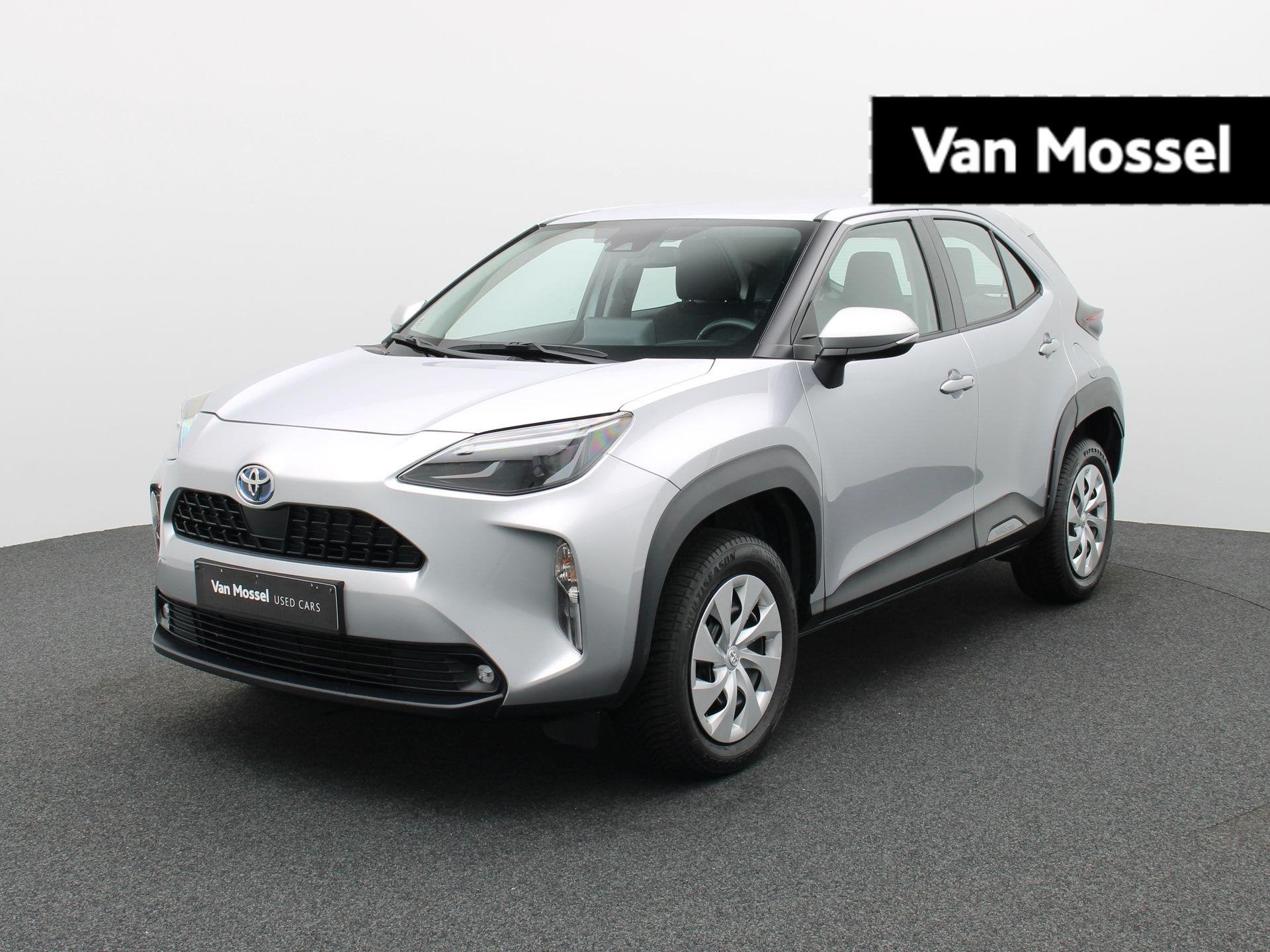 Toyota Yaris Cross 1.5 VVT-ie Hybrid 85kW Dynamic CVT, Auto's, Toyota, Dealer onderhouden, Stof, Gebruikt, 750 kg