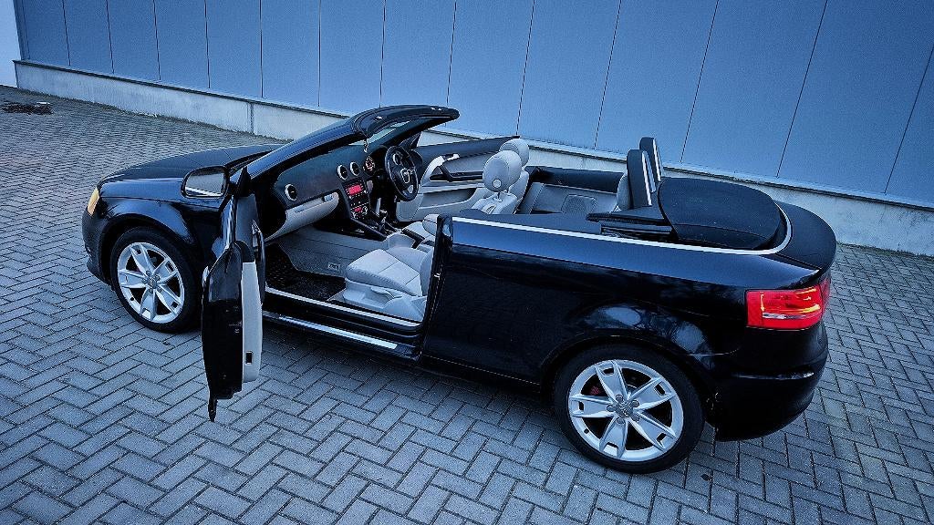 Audi A3 Cabriolet ver.SPORT 1.6 TDI, Auto's, Voorwielaandrijving, Sound system, Beige, 4 cilinders