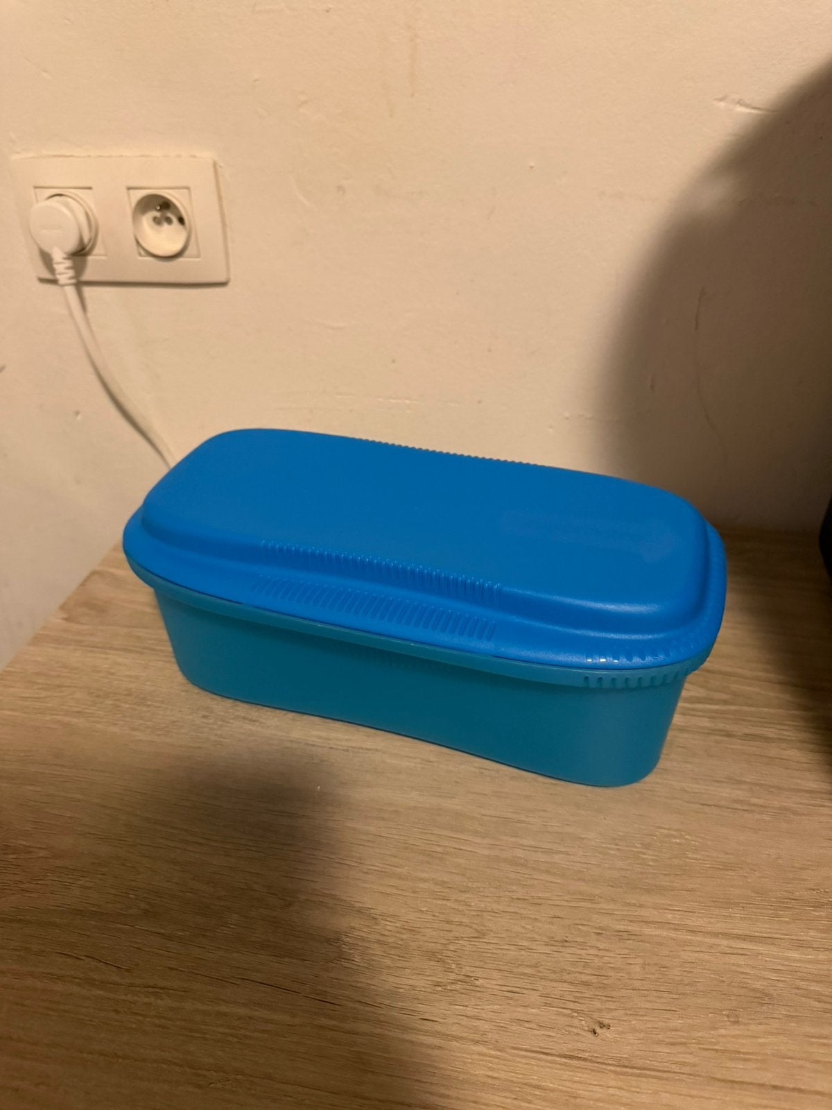 Tupperware pastakoker voor microgolfoven – blauw, Huis en Inrichting, Keuken | Tupperware, Ophalen, Zo goed als nieuw