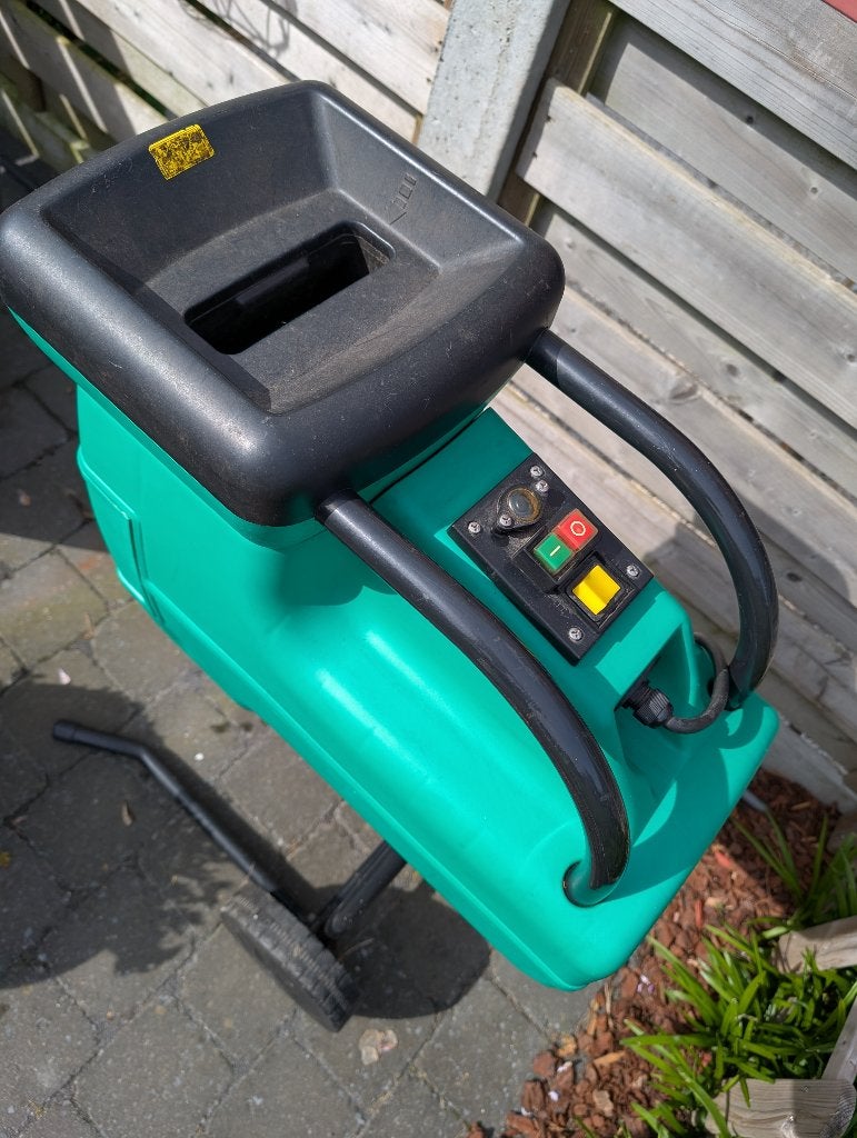 Hakselaar en verticuteermachine, Tuin en Terras, Hakselaars, Ophalen, Gebruikt, Elektrisch