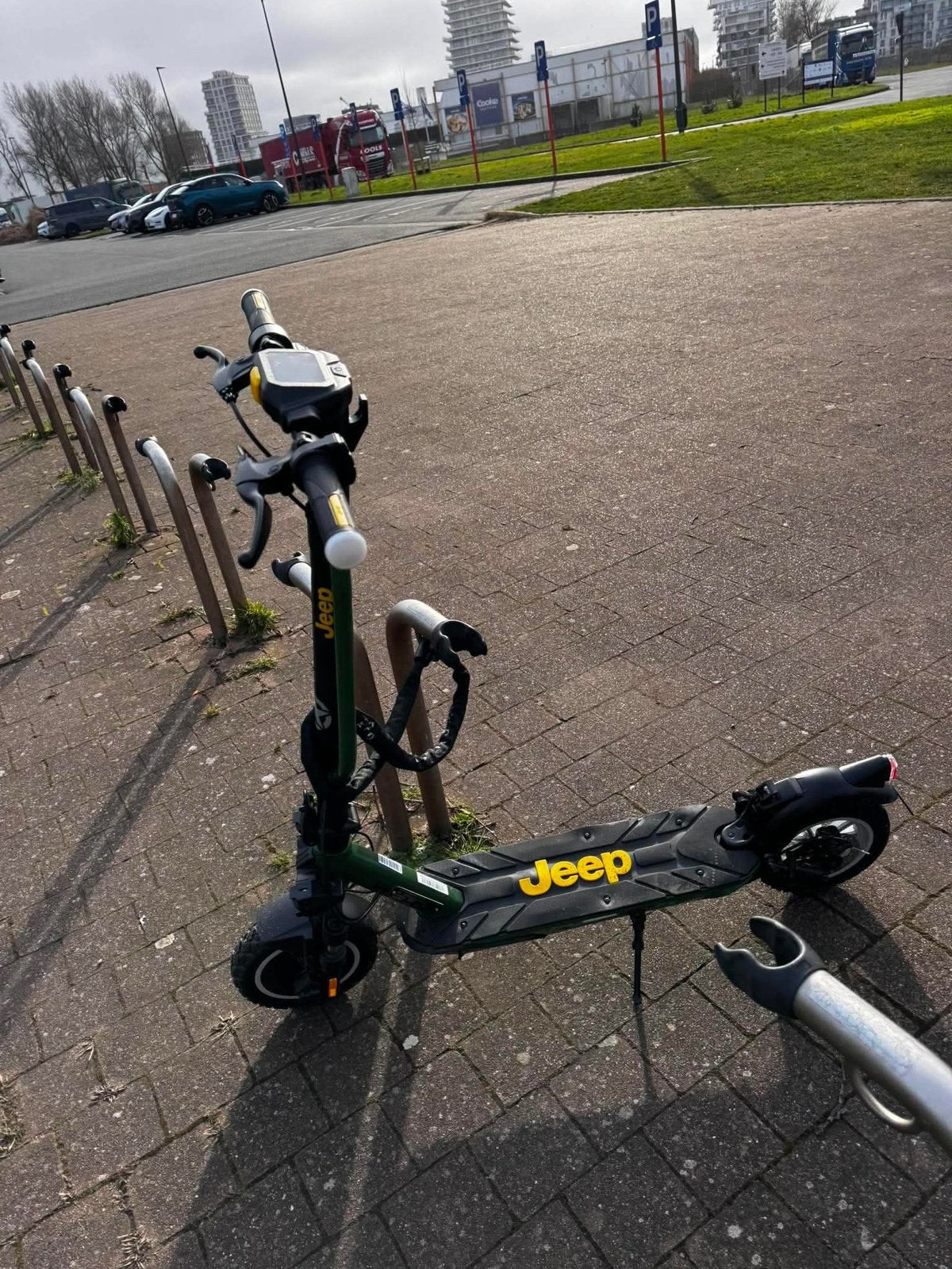 Jeep elektrische step, Ophalen, Zo goed als nieuw