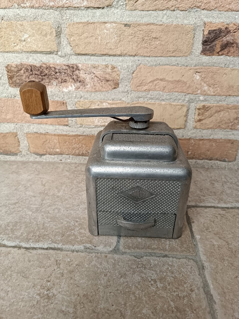 Rare moulin café moulux aluminium, Enlèvement ou Envoi
