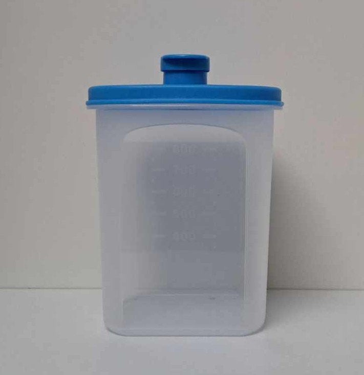 Tupperware™ « Pichet carré 1 litre » blanc et bleu, Maison & Meubles, Cuisine| Tupperware, Neuf, Boîte, Bleu, Blanc, Envoi
