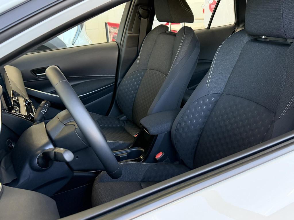 Toyota Corolla Touring Sport 1.8 Hybrid Dynamic e-CVT, Auto's, 4 cilinders, Corolla, Bedrijf, Hybride Elektrisch/Benzine