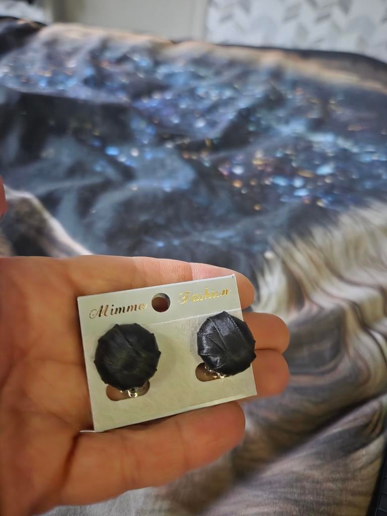 Oorbellen, Bijoux, Sacs & Beauté, Boucles d'oreilles, Enlèvement, Neuf, Noir, Puces ou Clous