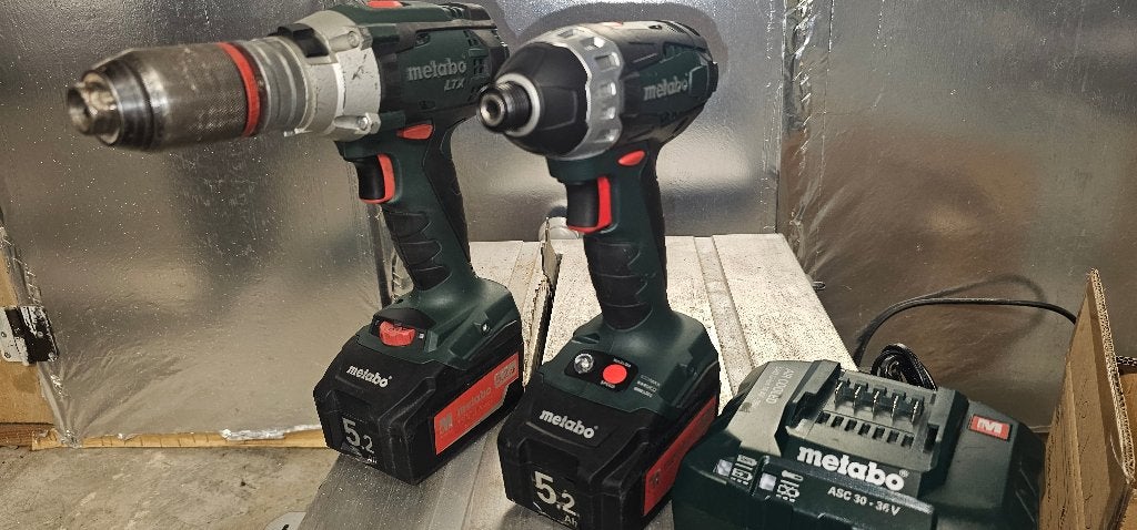Metabo 2 machines, Bricolage & Construction, Outillage | Foreuses, Enlèvement