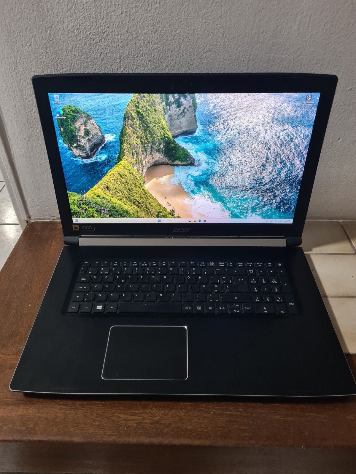 Acer Aspire 17.3" Full HD AZERTY, Computers en Software, Met videokaart, Intel Core 5, Refurbished, Ophalen of Verzenden