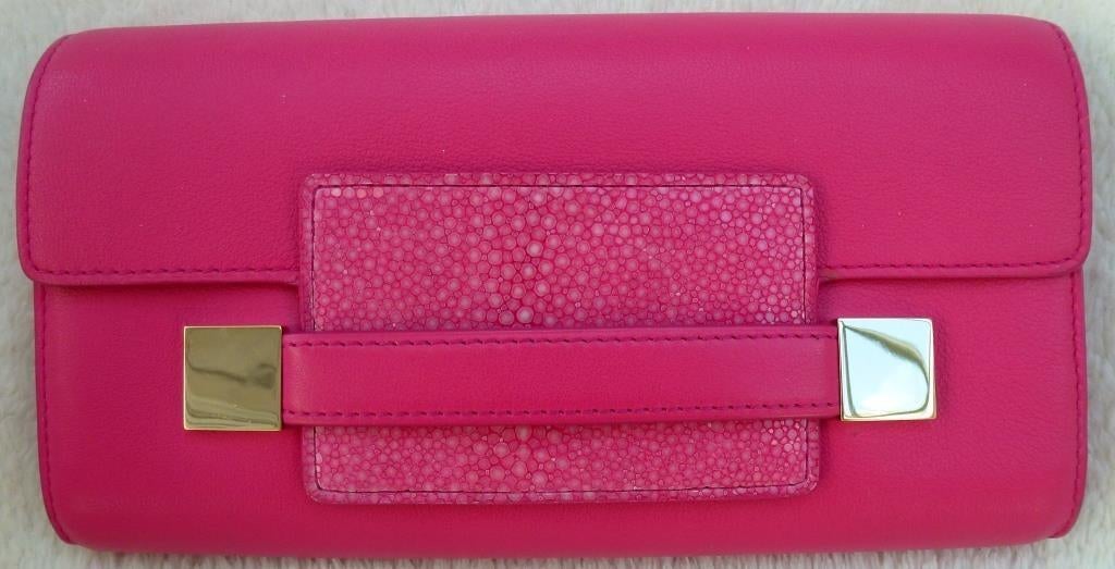 Delvaux madame portefeuille long polo galuchat rose indien, Overige merken, Ophalen of Verzenden, Zo goed als nieuw, Leder