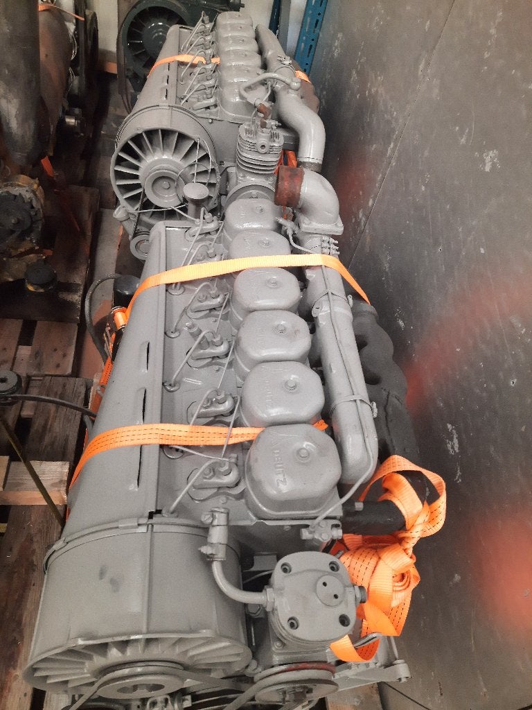 2xdeutz 6 cilinder grijs, Enlèvement, Utilisé