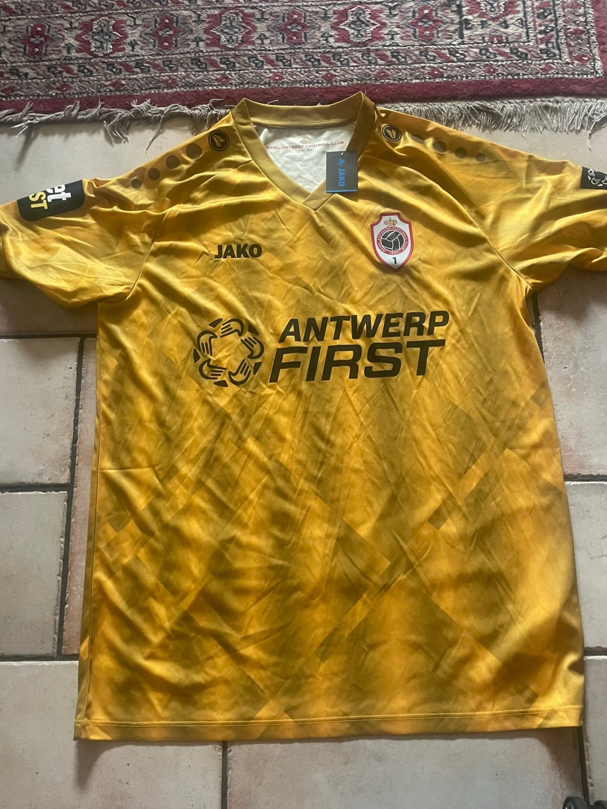 Tshirt antwerp footballclub large nieuw, Verzamelen, Ophalen, Nieuw