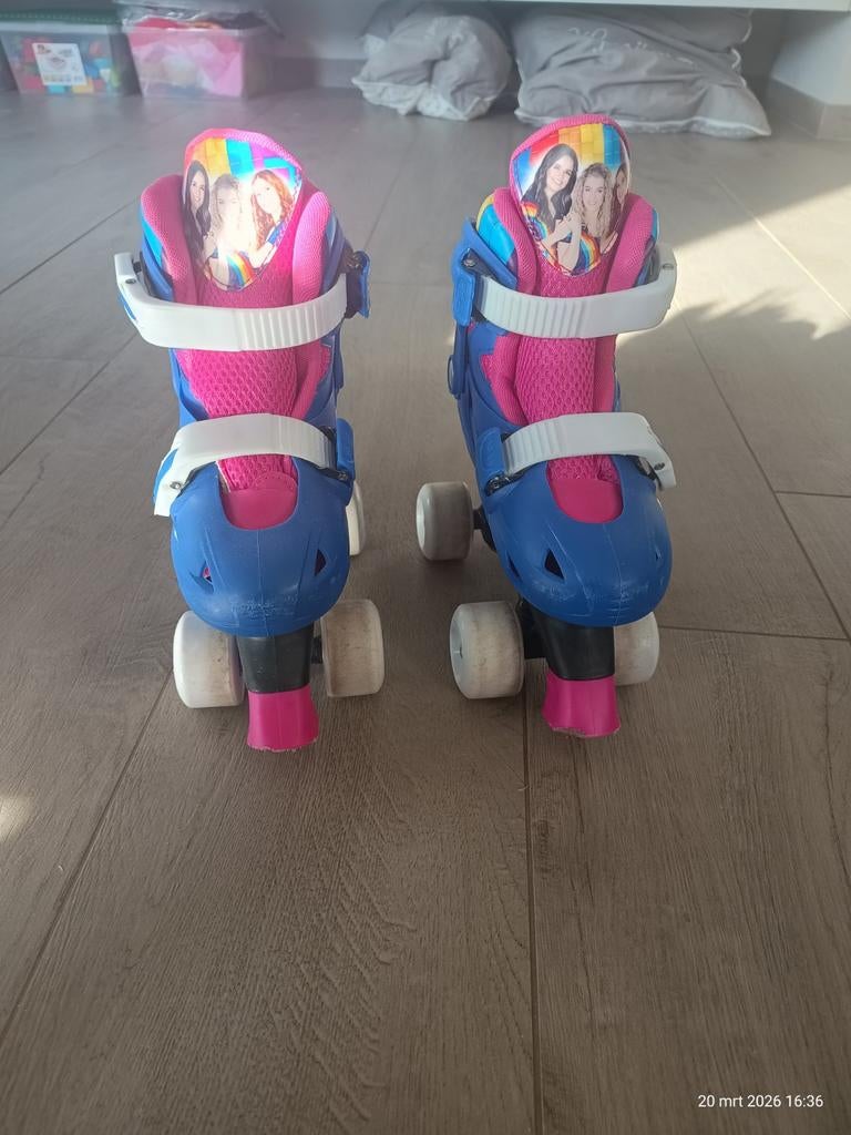 Rolschaatsen K3 maat 30/33, Kinderen en Baby's, Ophalen, Verstelbaar, Gebruikt, Kinderen