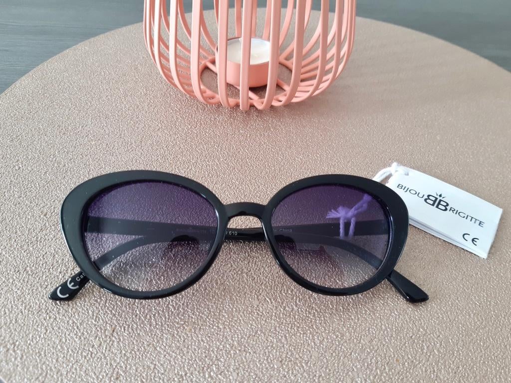 Lunettes de soleil - Bijou Brigitte, Enlèvement ou Envoi, Neuf, Lunettes de soleil