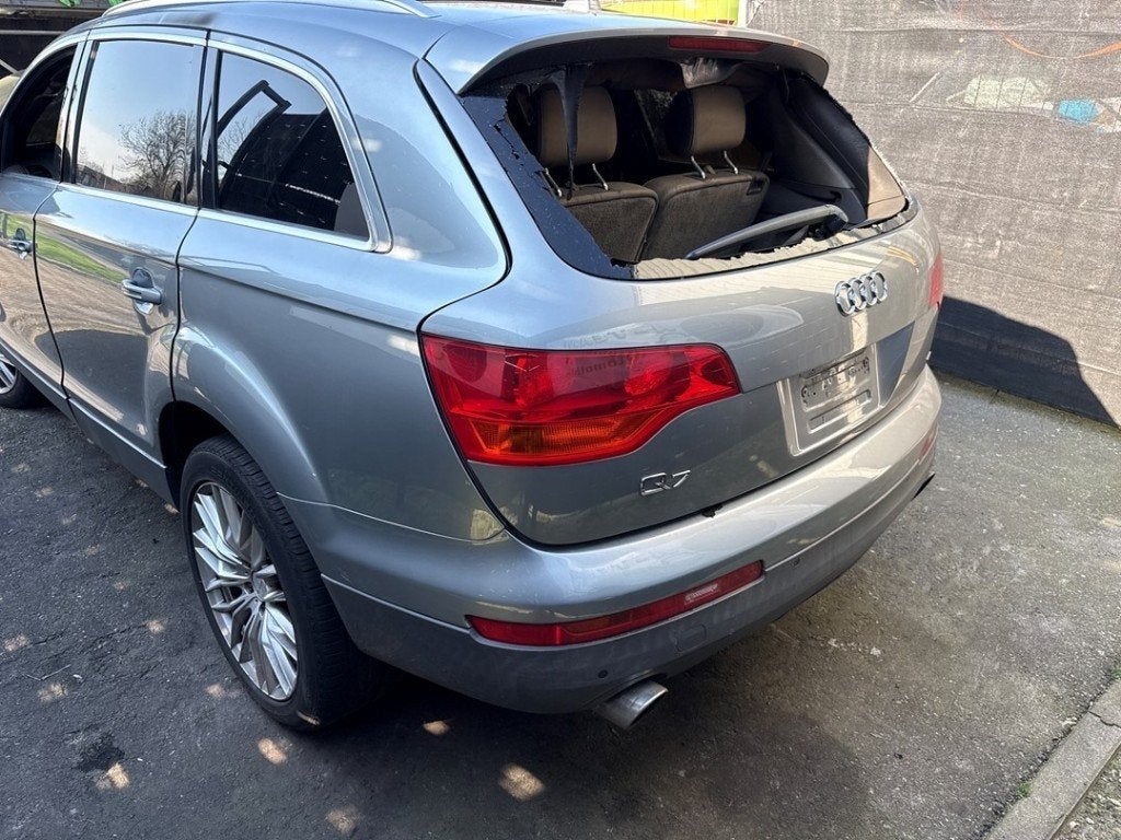 PARE-CHOCS ARRIÈRE Audi Q7 (4LB) (01-2005/08-2015), Autos : Pièces & Accessoires, Auto-Union-Straße  1,
85057  Ingolstadt, DE