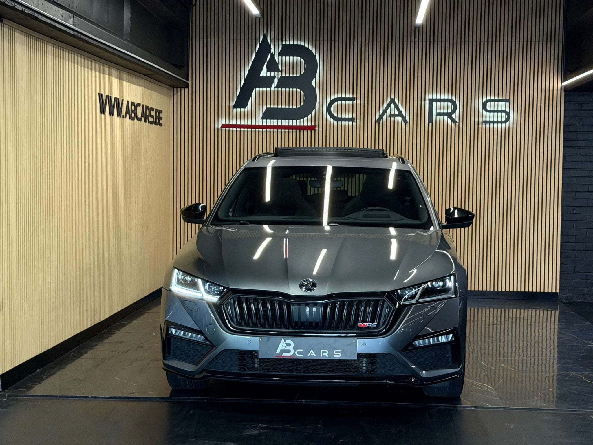 Skoda Octavia SW RS PHEV 1.4 TSI RS DSG * GARANTIE 12 MOIS *, Autos, 1395 cm³, Argent ou Gris, Achat, 110 kW