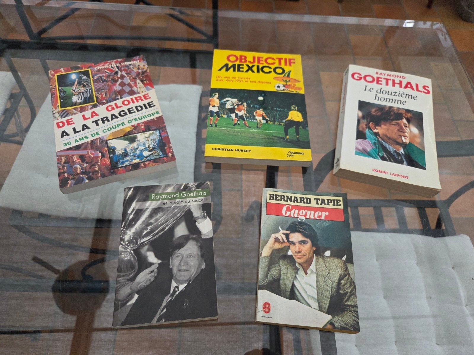 5 livres foot , Mexico,  Goethals ,  Tapie..., Livres, Enlèvement ou Envoi