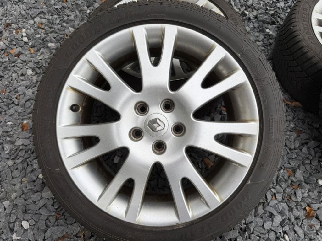 4x 17" originele Renault Silverstone velgen, Auto-onderdelen, Ophalen, Banden en Velgen, 17 inch, Winterbanden