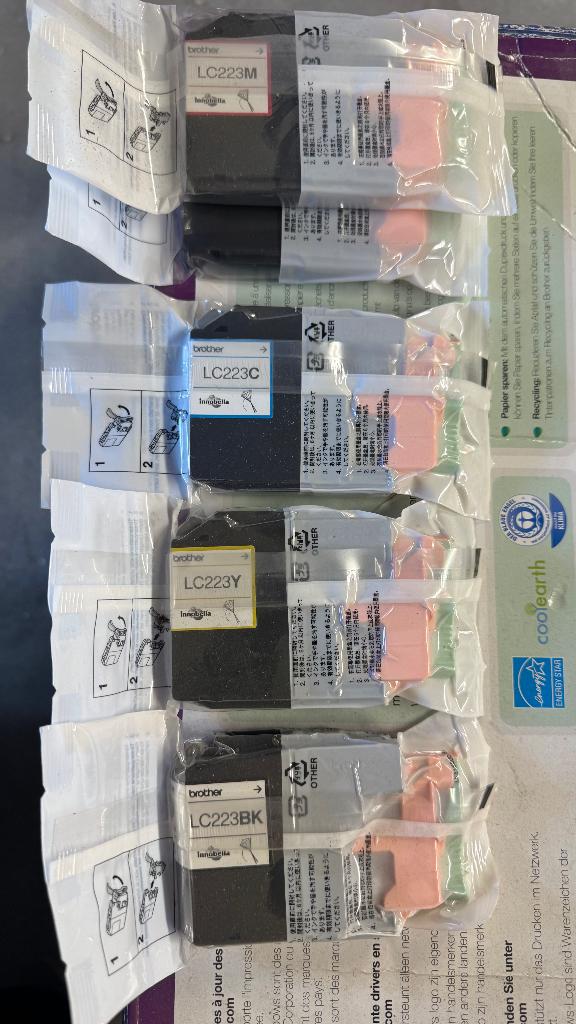 Encre Brother LC 223, Enlèvement, Neuf, Cartridge, Brother
