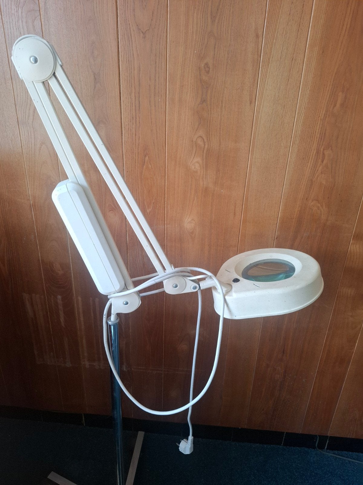 vergrootglas op wielen, Ophalen, Gebruikt, Loeplamp