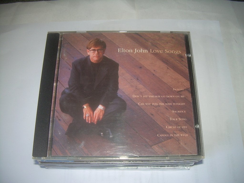 CD - ELTON JOHN - LOVE SONGS, Ophalen of Verzenden, Zo goed als nieuw