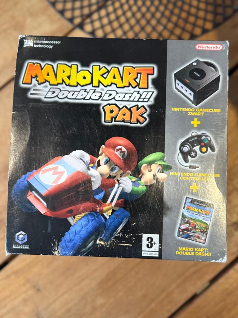 Nintendo Gamecube pack mario kart double dash complet, Consoles de jeu & Jeux vidéo, 3 joueurs ou plus, Enlèvement ou Envoi, Comme neuf