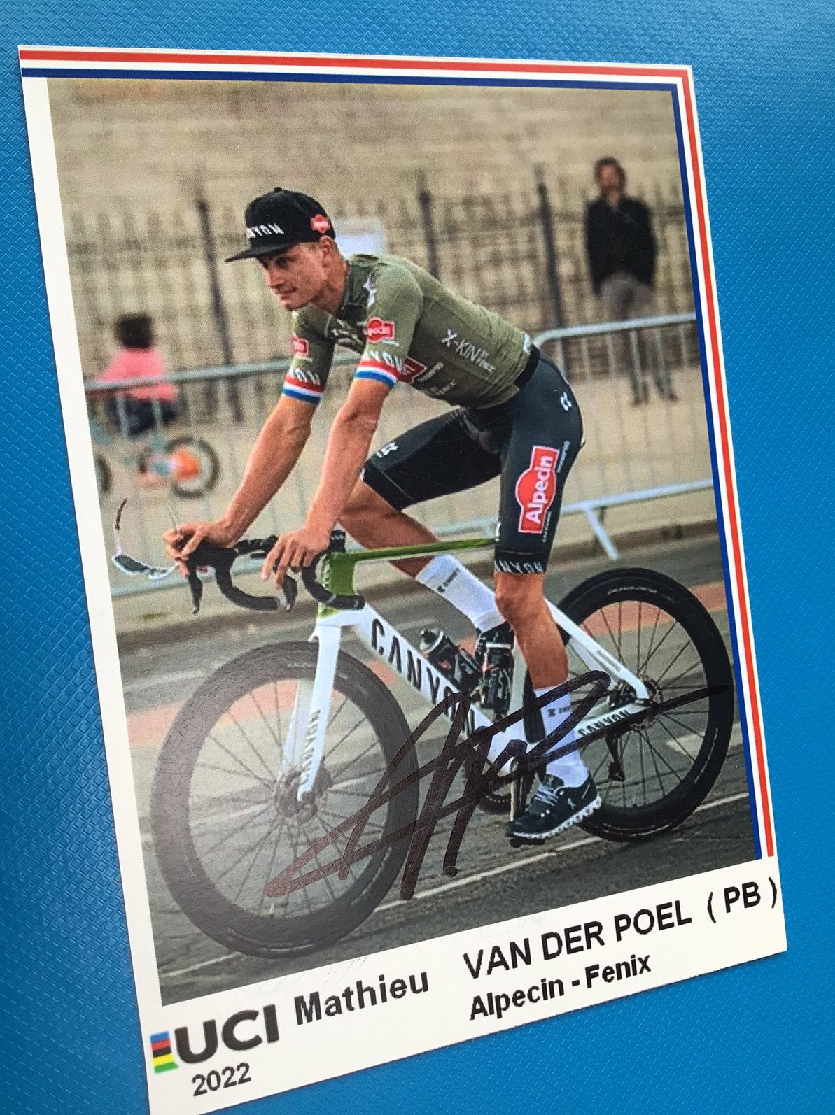 Wielerkaart 2022 team alpecin mathieu van der poel signe, Enlèvement ou Envoi