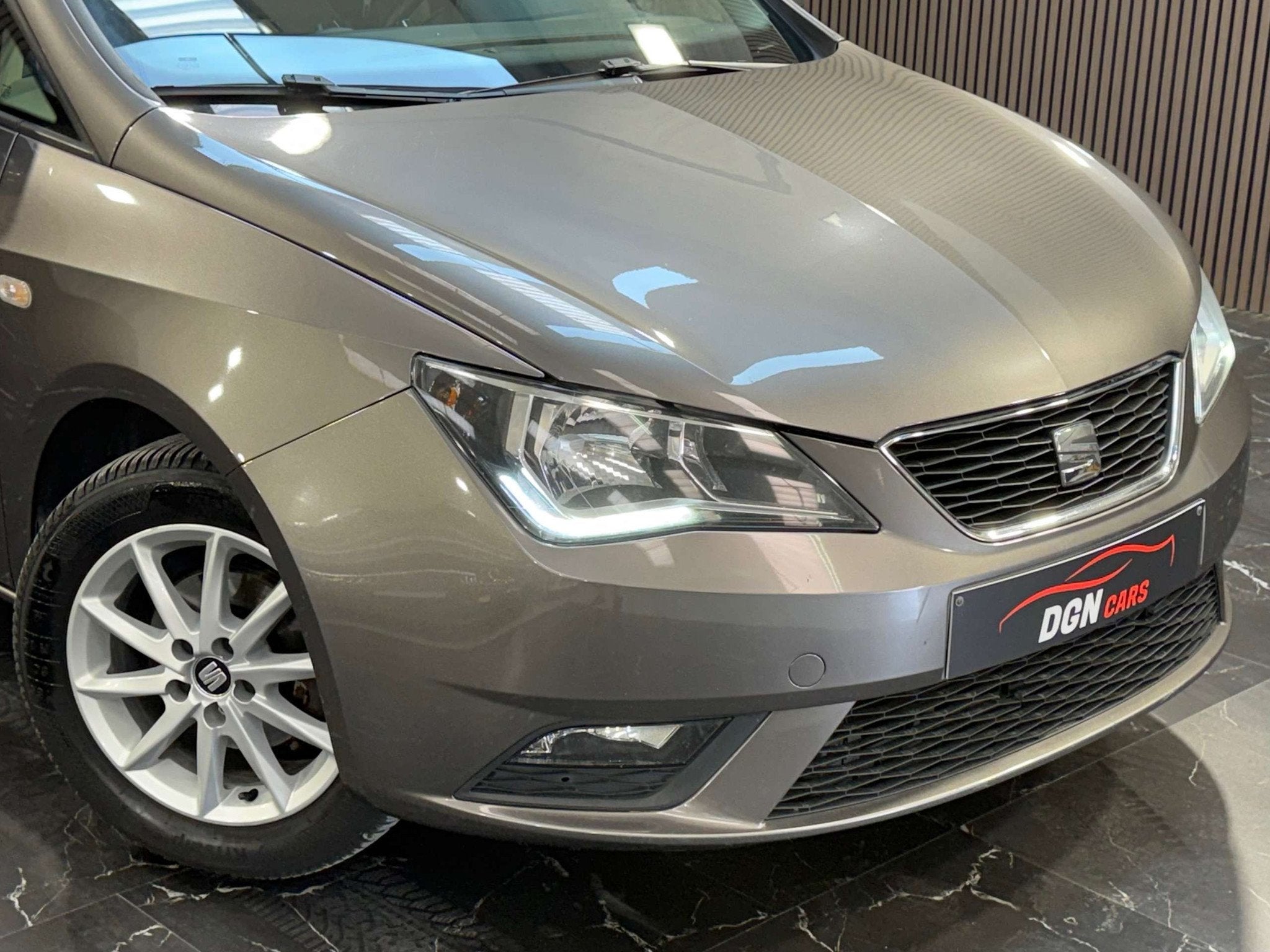 SEAT Ibiza Ibiza 1.0i * 1eR PROP * EURO6B (bj 2017), Auto's, Seat, Voorwielaandrijving, Stof, Parkeersensor, Ibiza