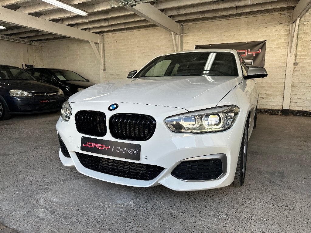 BMW M135i (Gekeurd voor verkoop!), Automaat, Euro 5, Achterwielaandrijving, Zwart