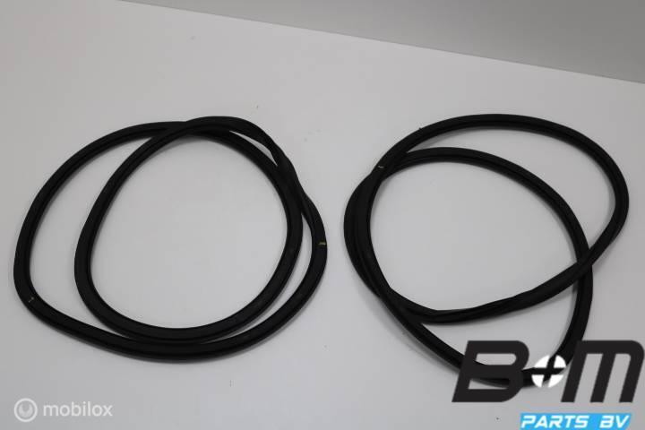 Portierrubber carrosseriezijde LV of RV Audi A3 8V, Utilisé