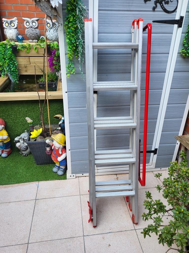 Te koop zoldertrap VERKOCHT, Doe-het-zelf en Bouw, Ophalen
